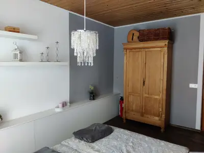 Schlafzimmer 2