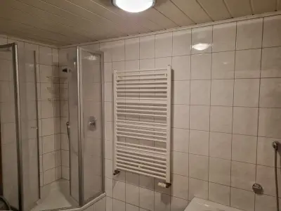 Bad Dusche