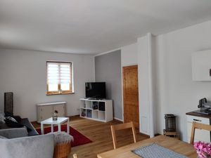 23184895-Ferienwohnung-4-Söchtenau-300x225-5