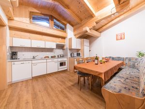 2609417-Ferienwohnung-8-Sölden (Tirol)-300x225-2