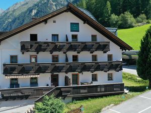 19325107-Ferienwohnung-4-Sölden (Tirol)-300x225-3