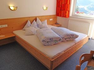 2609099-Ferienwohnung-4-Sölden (Tirol)-300x225-5