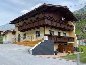 18368658-Ferienwohnung-3-Sölden (Tirol)-300x225-1