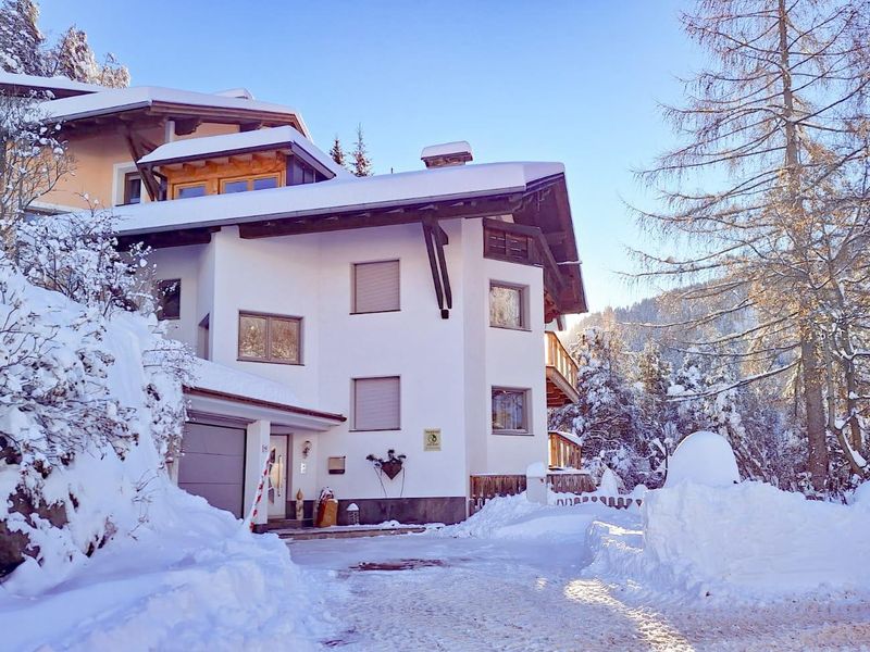 23700317-Ferienwohnung-2-Sölden (Tirol)-800x600-0