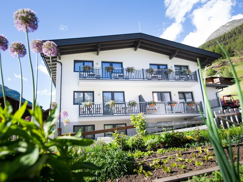 23925564-Ferienwohnung-6-Sölden (Tirol)-800x600-0