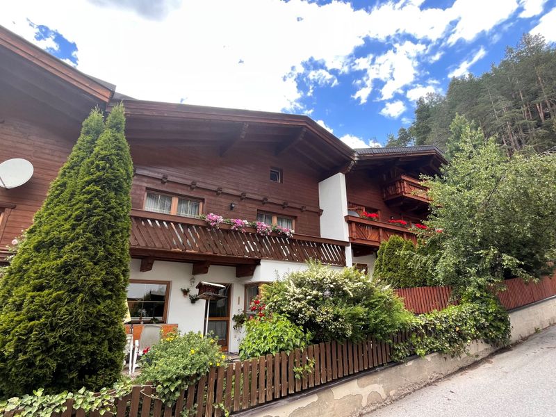 23851781-Ferienwohnung-4-Sölden (Tirol)-800x600-1