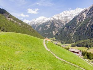 23852647-Ferienwohnung-3-Sölden (Tirol)-300x225-4