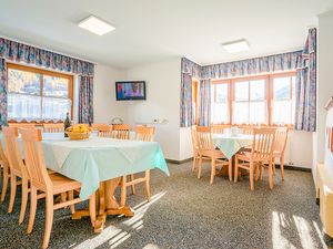 24016616-Ferienwohnung-7-Sölden (Tirol)-300x225-1