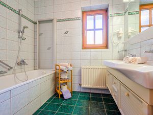 24016616-Ferienwohnung-7-Sölden (Tirol)-300x225-5