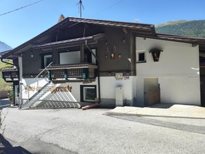 23347669-Ferienwohnung-2-Sölden (Tirol)-300x225-1