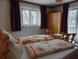 23500221-Ferienwohnung-8-Söll-300x225-3