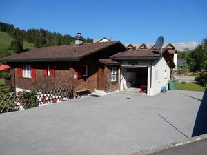 23318594-Ferienwohnung-5-Sörenberg-300x225-3