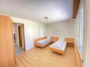 24013814-Ferienwohnung-4-Sörenberg-300x225-4