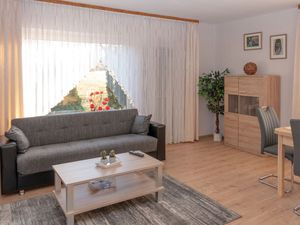 23965924-Ferienwohnung-4-Soest-300x225-0