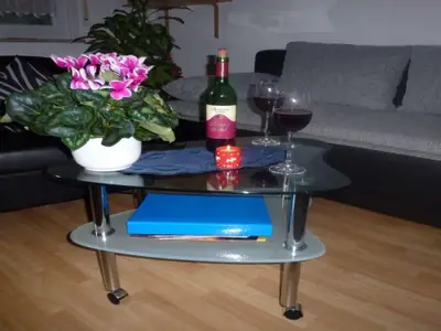 Photo, INSIDE, OUTSIDE