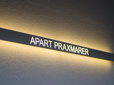 Eingang Apart Praxmarer