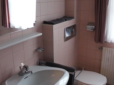 1. Badezimmer (Bad/WC)