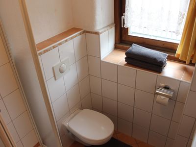 1. Badezimmer (Dusche/WC)