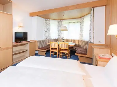 Wohnraum mit Schlafcouch