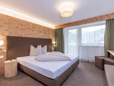 LE-250605-Vizensn-Living-2719_web