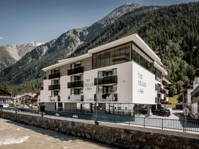 TheDeluxe_byRegina_Aussenaufnahme_Sommer_byRudiWyh