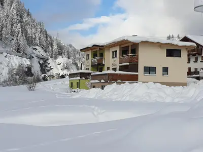 Apart Manuel Winter
