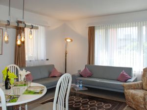 23841344-Ferienwohnung-4-Solduno-300x225-0