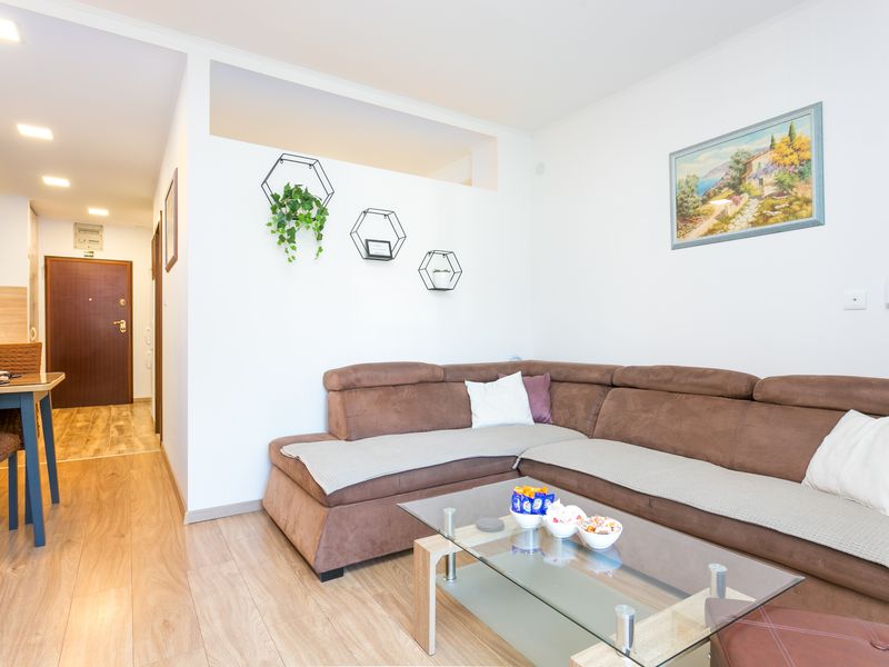 23665708-Ferienwohnung-3-Solin-800x600-2