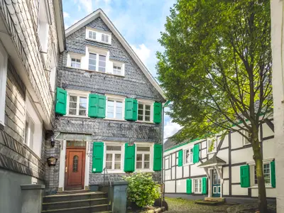 Ferienwohnung für 4 Personen (70 m²) in Solingen 1/10