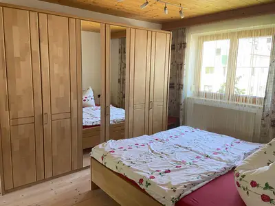 Schlafzimmer 1.1