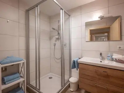 Badezimmer Rundblick_1
