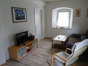 22935819-Ferienwohnung-4-Solnhofen-300x225-3