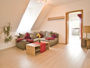 23177611-Ferienwohnung-4-Sommerhausen-300x225-4