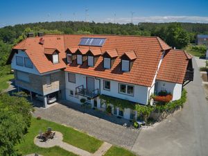 23177611-Ferienwohnung-4-Sommerhausen-300x225-3