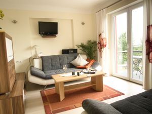 23303682-Ferienwohnung-2-Sommerhausen-300x225-5