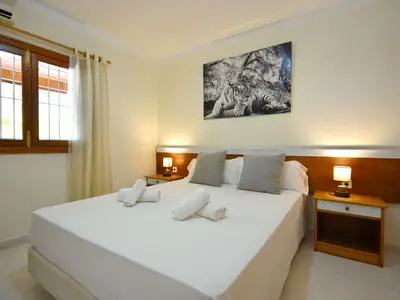 Ferienwohnung für 6 Personen (140 m²) in Son Maciá 2/10