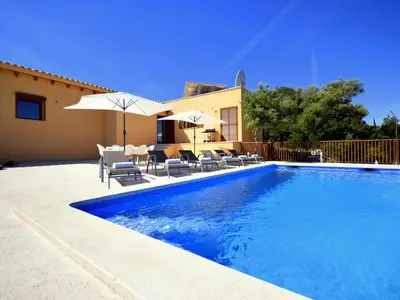 Ferienwohnung für 7 Personen (175 m²) in Cala Bona 4/10