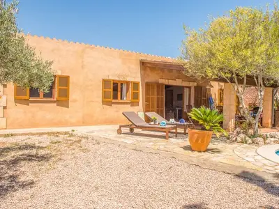Ferienwohnung für 7 Personen (75 m²) in Cala Bona 3/10