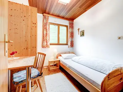 Einbettzimmer