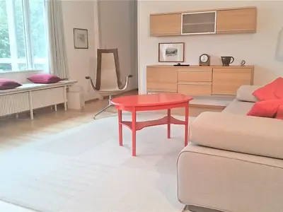 Wohnzimmer mit Schlafcouch