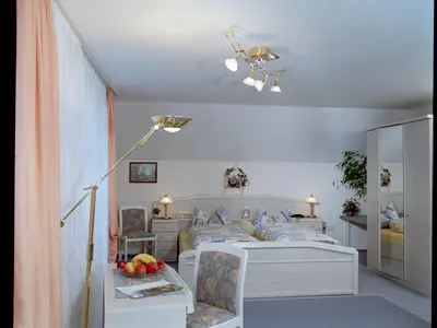 Schlafzimmer, groß (1)