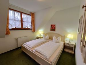 24046359-Ferienwohnung-3-Sorge-300x225-5