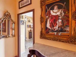 23065019-Ferienwohnung-8-Sorrento-300x225-5