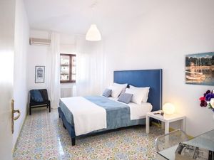 21593815-Ferienwohnung-8-Sorrento-300x225-2