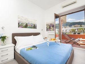 22133811-Ferienwohnung-4-Sorrento-300x225-3