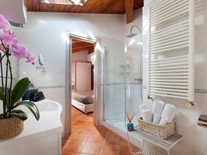 23782226-Ferienwohnung-8-Sorrento-300x225-5