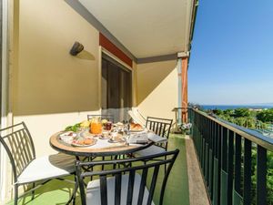 23914880-Ferienwohnung-7-Sorrento-300x225-1