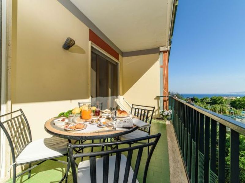 23914880-Ferienwohnung-7-Sorrento-800x600-1