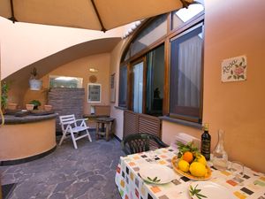 19352386-Ferienwohnung-2-Sorrento-300x225-3