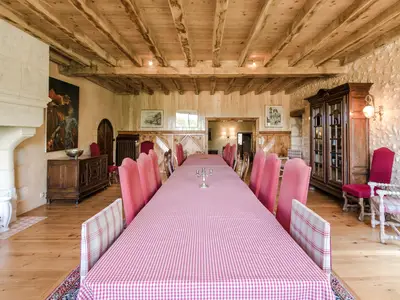 DiningRoom